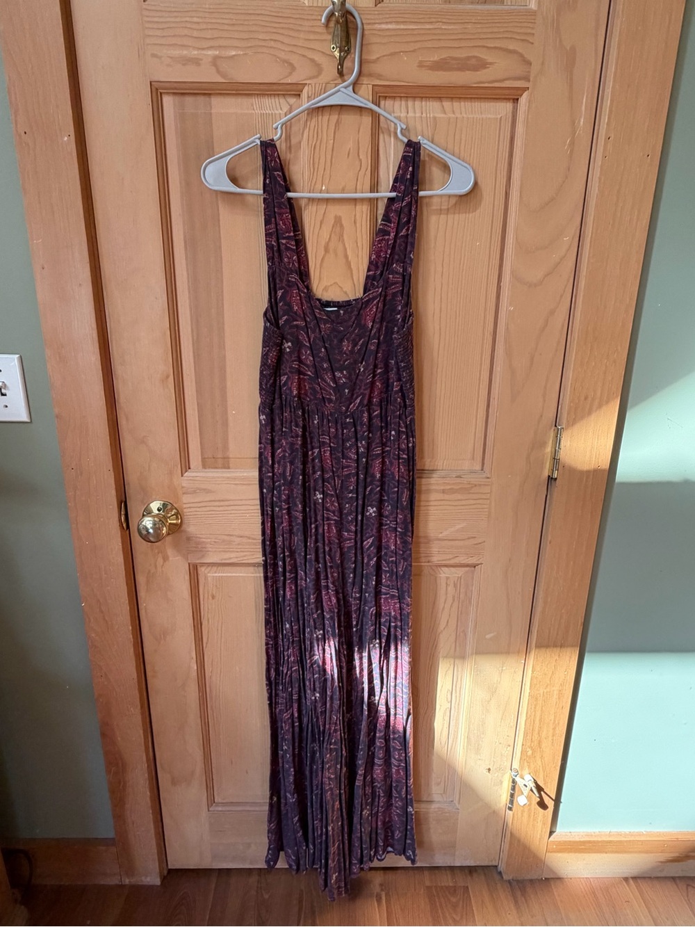 NATURAL LIFE Sleeveless Printed Maxi Jumpsuit in Plum and Burgundy